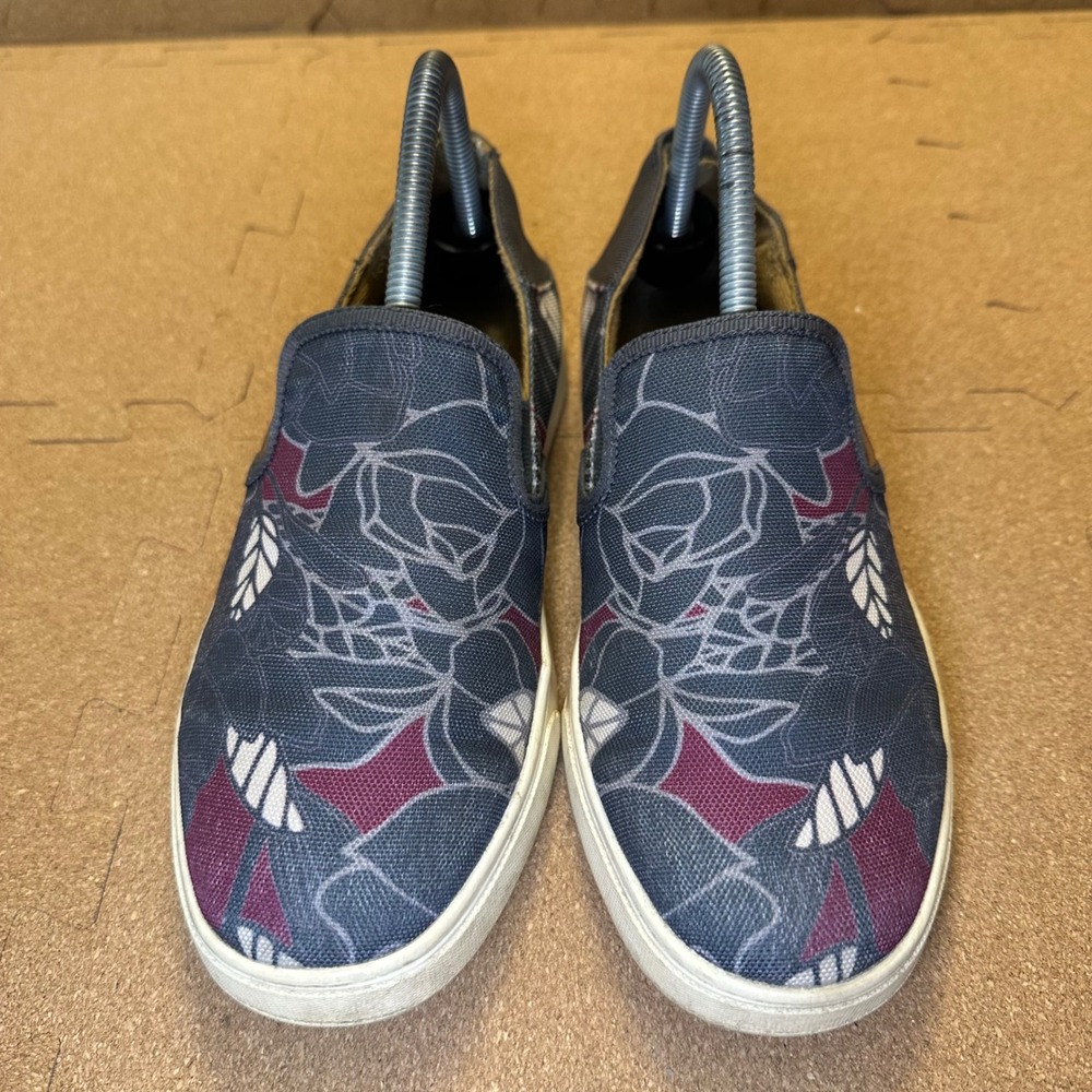 Olukai‎ Pehuea Print Slip On Sneakers Womens 8.5 Blue Floral 20339-DEST - Picture 2 of 10